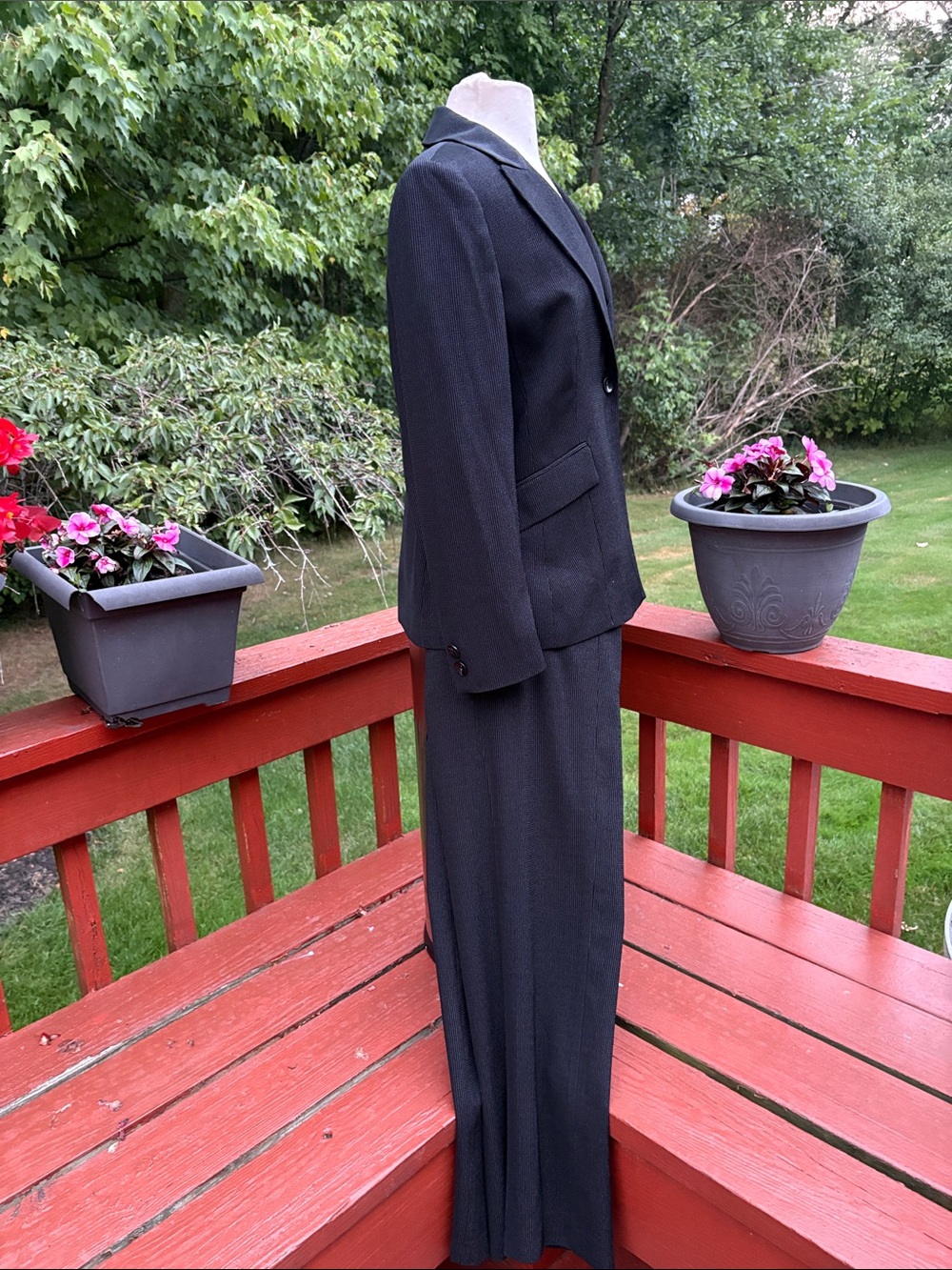 NWOT ladies Kasper Pinstripe Pantsuit - Picture 3 of 12